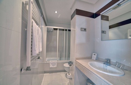 El Ensanche Zona Nuova House | Rosa Rosae PR