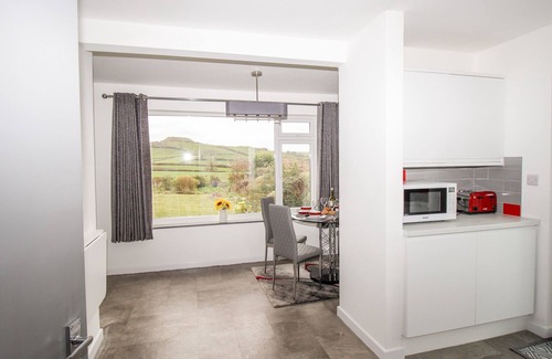 Shipton Gorge House | ROSAMOND, pet friendly, with a garden in Shipton Gorge