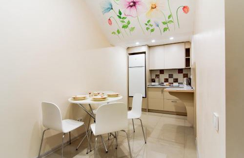 Odessa City Center Apartment | Rose d'Opera Hotel