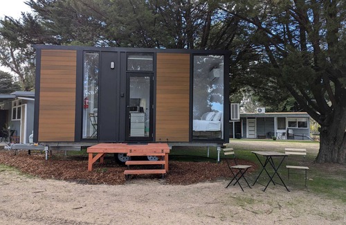 Dadswells Bridge House | Roses Gap View by Tiny Away