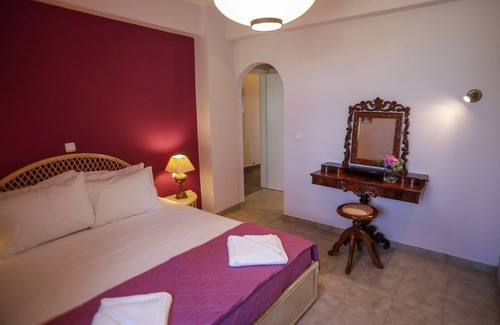 Patrikata Villa | Rosie's Herb House in Kefalonia