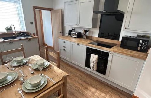 Scarborough House | Rosy Bay Cottage