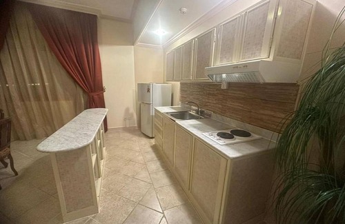 Al-Hamra'a Apartment | Rotana El Forsan