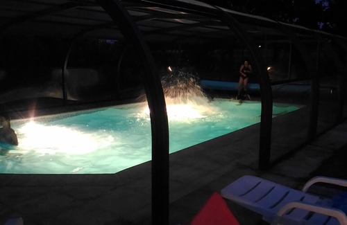Saint-Augustin-des-Bois House | Roulotte la Loge des Clowns & heated pool