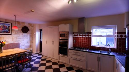 Roundstone Bed & Breakfast | Roundstone Retreats Islandview
