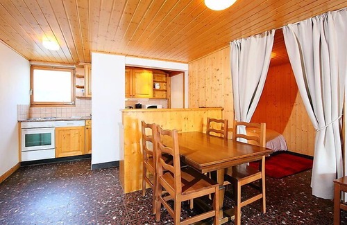 Verbier Apartment | Rousserolles 1 by Interhome