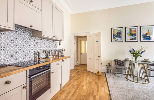 York Apartment | Rowntree One - Stunning Apartment- Grade II listed -Joseph Rowntree Birthplace
