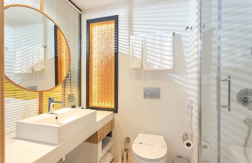 Kizilay Hotel | ROX Hotel Ankara
