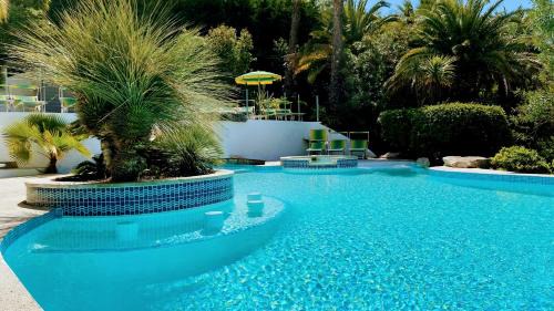 Cassis Hotel | Royal Cottage Pamela Hotel Cassis