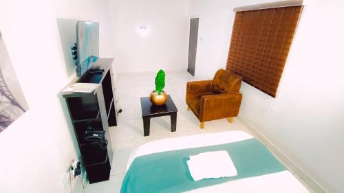 Port Harcourt House | Royal Court Lounge & Boutique Hotel