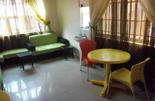 Yaba Hotel | Royal Delight Hotel