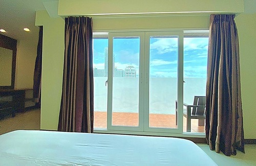 Na Kluea Hotel | Royal Heritage Pavillion