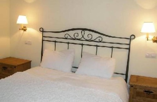 Pajares Apartment | Royal Inn. Apartment La Cerra for 12 people