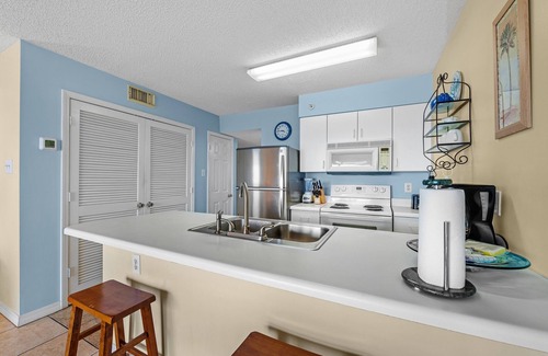 Gulf Shores Apartment | Royal Palms 603