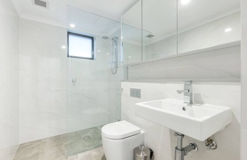 Rozelle Apartment | Rozelle Village l 1 Bedroom l Pet Friendly