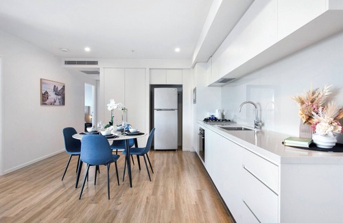 Surfers Paradise Apartment | Ruby Apartments - Wow Stay
