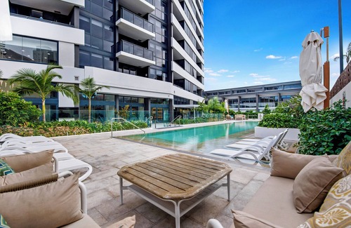 Surfers Paradise Apartment | Ruby Apartments - Wow Stay