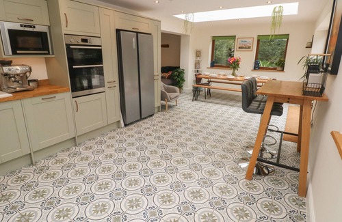 Haverfordwest Cottage | Rudbaxton Water