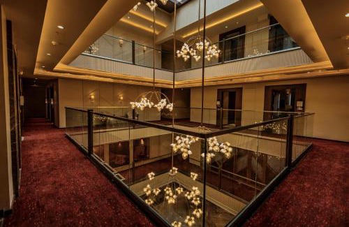 Allahabad Hotel | Rudraksh The Hotel