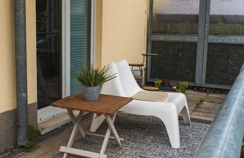 Lindenau Apartment | Ruhiges Apartment mit großem Balkon