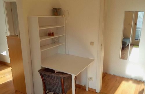 Pidingerau Apartment | Ruhiges Apartment mit Kochnische und Balkon , Sehr gut Erreichbar