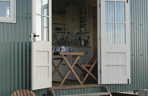 St Mary's Bay Cabin | Rumwold by Bloom Stays - a rural shepherds hut sleeping 2 with amazing views!