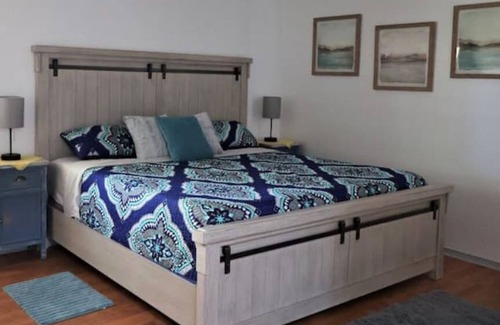 Lincoln County Other | Rural Gem! Recently Remodeled and Redecorated 3/2/2 Farmhouse on 24 Acres