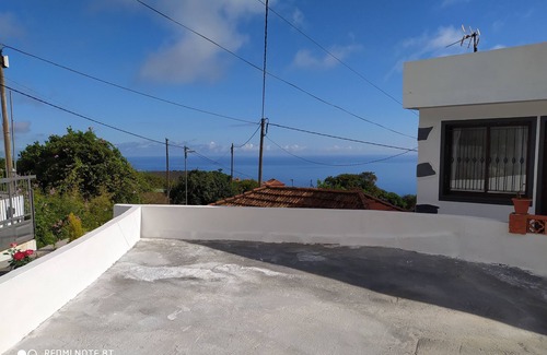 El Granel House | Rural house surrounded by nature