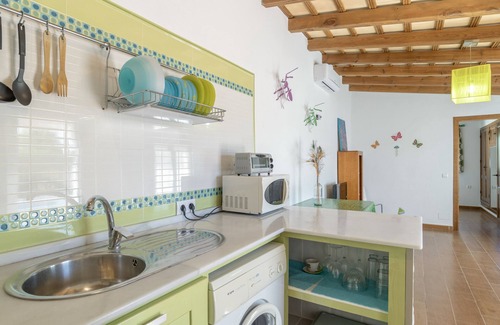 Campano House | Rural house 'Pepe' with shared pool, Wi-Fi and air conditioning