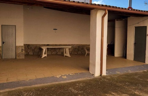 Alcala del Jucar Cottage | Rural house "casa del cerro III" barbecue fireplace patio 350m, river beach 5min
