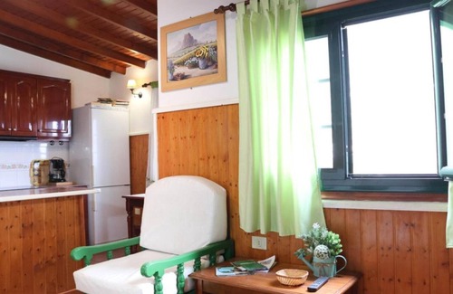 Hermigua Cottage | Rural House with Sea and Mountain Views, BBQ