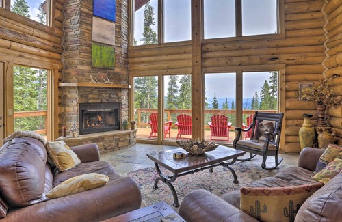Quandary Village Cabin | Rustic Breckenridge Escape w/ Hot Tub & MTN Views!