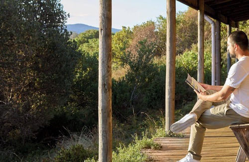 Douglas River House | Rustic by the sea - Freycinet Holiday Houses