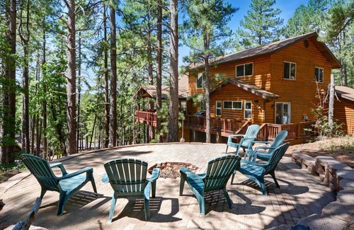 Munds Park Cabin | Rustic cabin on a 3/4 acre lot in Munds Park.