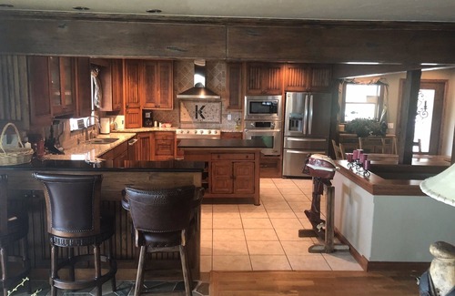 Afton House | Rustic Lodge House on Grand Lake