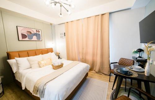 Bacolod Apartment | Rustic Retreat by 3M Suites