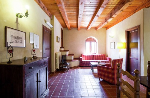 Landro Other | Rustic Sicilian Retreat with Spa