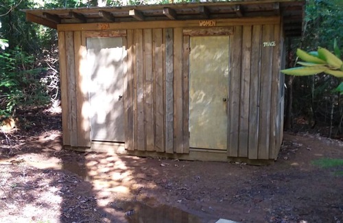 Nevada City Cabin | Rustic wilderness cabin on 200-acre eco-preserve