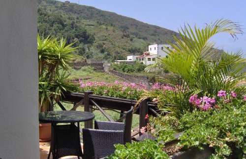 El Guincho Apartment | Rustikale Ferienwohnung mit Balkon und Meerblick