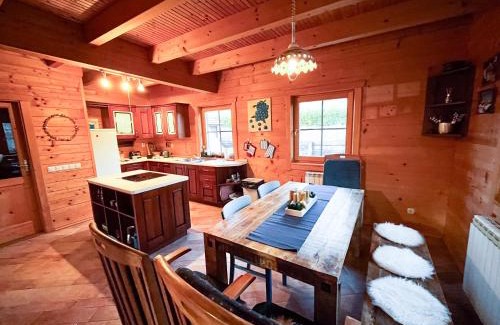 Mrkopalj House | Rustikalna kuća Snowdrop s kaminom u Begovom Razdolju, Gorski kotar