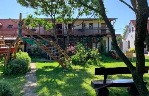 Chbany Resort | Rybářská bašta Vikletice