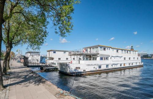 Sodermalm Boat Rental | Rygerfjord Hotel & Hostel