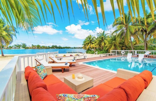 Rum Point Villa | S'kai Fall: Newly Renovated Beach House w/Private Pool, Beachfront, Dock + Free