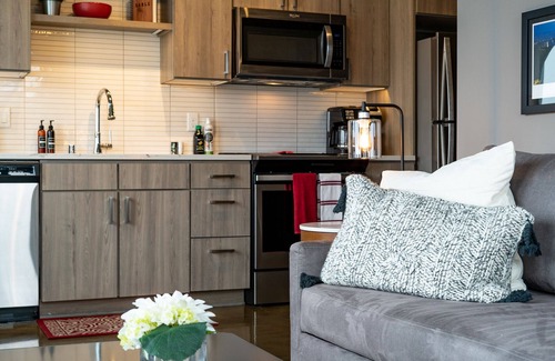 Warehouse District Condo | Sable 807 - One Bedroom