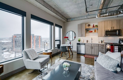 Warehouse District Condo | Sable 807 - One Bedroom