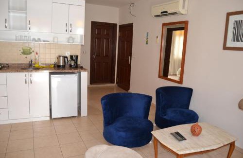 Side Apartment | Safari Suit N-4