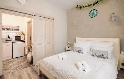 Mosonmagyarovar Apartment | Safit Mandala - Romantic City Apartment near Flexum Thermal Spa