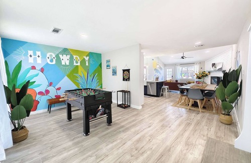 Southbelt/Ellington House | Sageview Cottage – 4 BDR w/Pool, Pet Friendly!