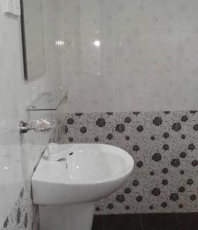 Nilaveli Hotel | Sai Seashell Rest Inn Nilaveli