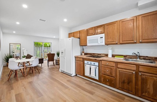 Sailboat Bend Apartment | Sailors Rest Sailboat Bend